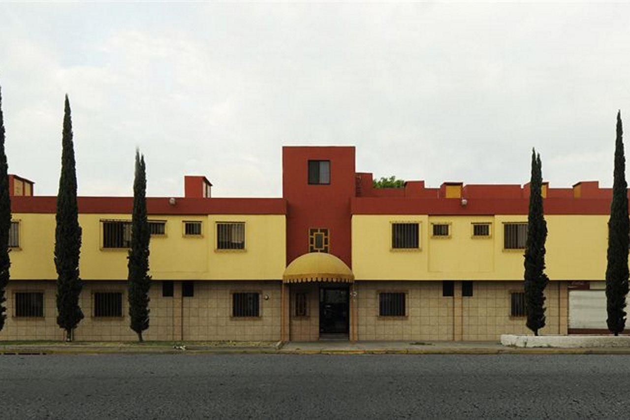 Hotel Arboledas Industrial Guadalajara Esterno foto