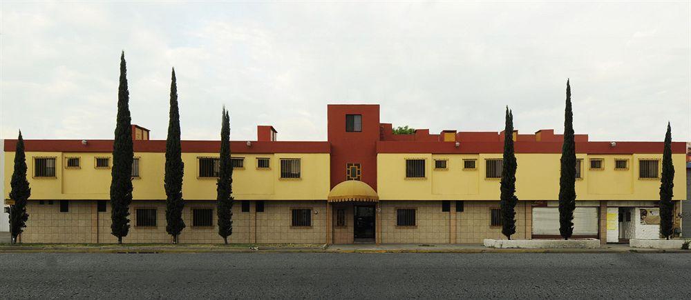 Hotel Arboledas Industrial Guadalajara Esterno foto